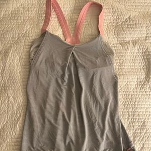 Lululemon tank top size 4
